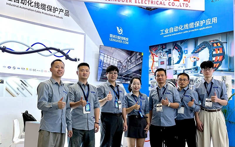 浙江香蕉影视電氣參展工博會圓滿（mǎn）成功（gōng），工業線纜連接保護方案（àn）收獲關注（zhù）與認可